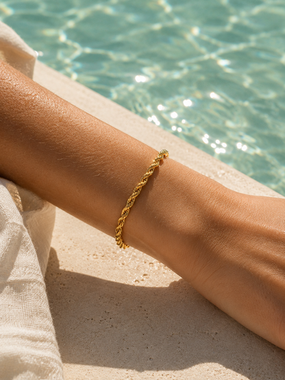 Twisted Rope Chain Bracelet.