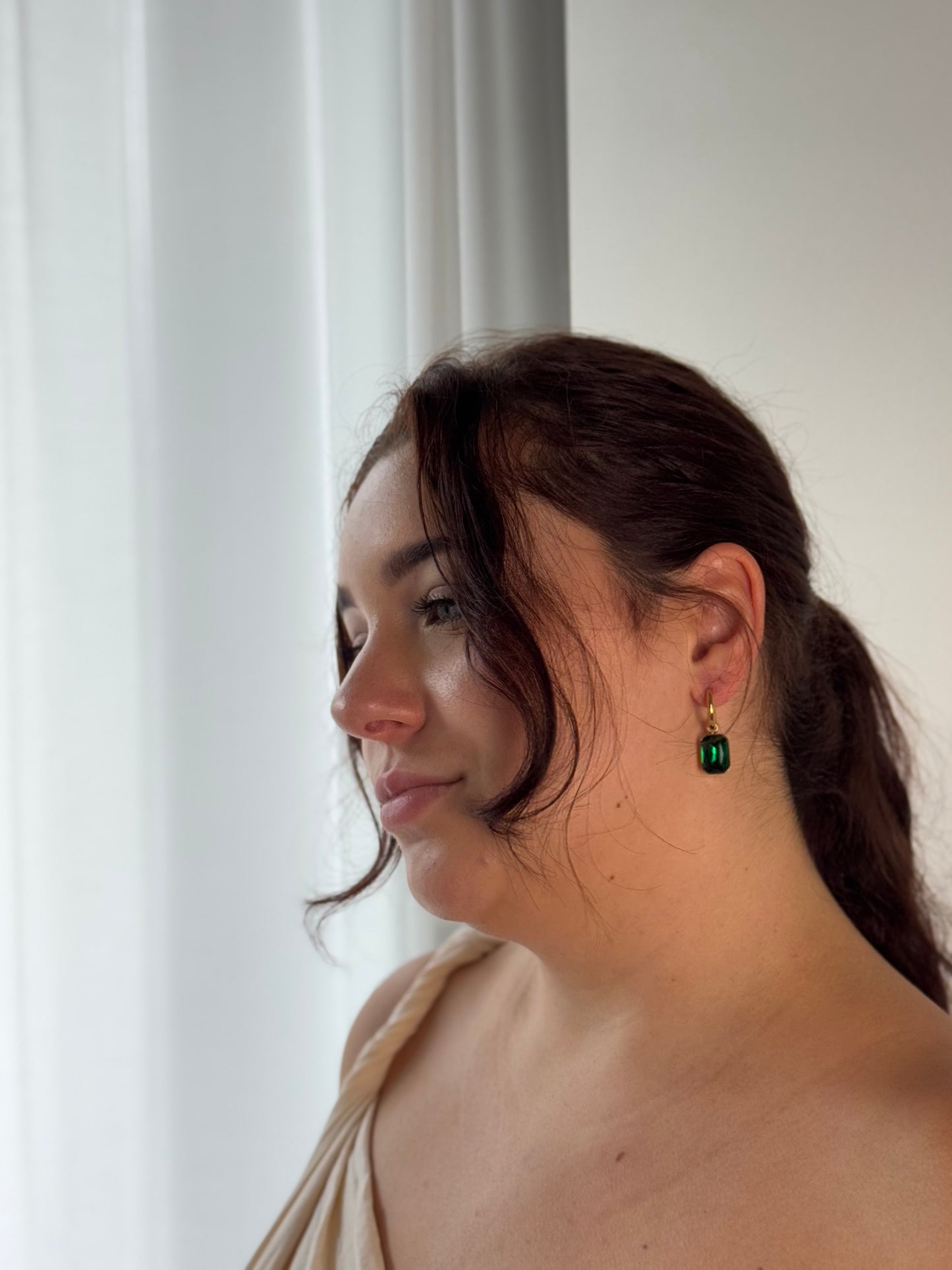 Emerald Green Crystal Drop Earrings